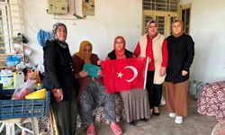 AK Parti Gülnar İlçe Kadın Kolları Başkanı Hatice Önge Kafes'ten şehit eşine ziyaret