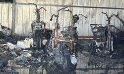 Alanya'da motosiklet tamirhanesinde yangın