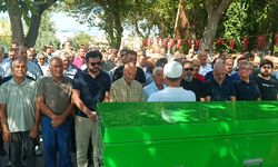 Antalya'daki trafik kazasında ölen doktorun cenazesi Adana'da defnedildi