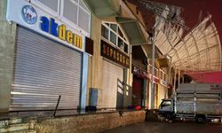 Antalya'nın Demre ilçesinde sağanak ve hortum hayatı olumsuz etkiledi