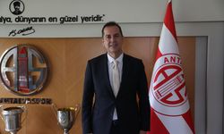 Antalyaspor Başkanı Rıza Perçin'den genç futbolcuları Gueye'ye övgü: