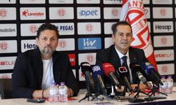 Antalyaspor, teknik direktör Erol Bulut ile sözleşme imzaladı