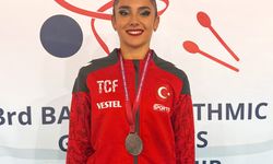 Antalyasporlu Selen Camcı, Balkan Şampiyonasında gümüş madalya kazandı