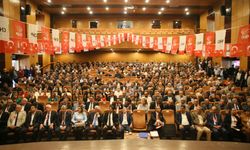CHP Genel Başkan Yardımcısı Adem, Kahramanmaraş'ta partisinin il kongresine katıldı