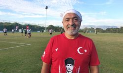 Eski ünlü futbolcular turnuvada buluştu