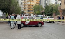 GÜNCELLEME - Adana'da bir kişi otomobilde ölü bulundu