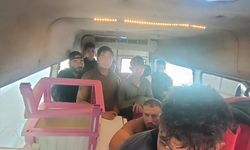 Hatay'da 12 düzensiz göçmen yakalandı
