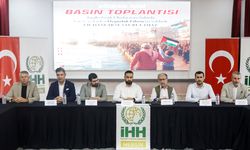 İsrail'in Özgürlük Filosu Koalisyonu'ndaki gemilere saldırısına Mersin'de tepki gösterildi