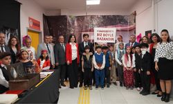 Mersin'de 'Cumhuriyet Yolunda' sergisinin açılışını yapıldı