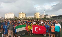 Osmaniye'de amatör sporculardan Filistin'e destek