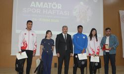 Osmaniye'de başarılı sporcular ve antrenörleri ödüllendirildi
