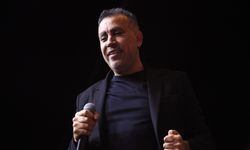 Sanatçı Haluk Levent Antalya'da konser verdi