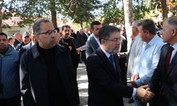 Tarım ve Orman Bakan Yardımcısı Gümen'in annesinin cenazesi Burdur'da toprağa verildi