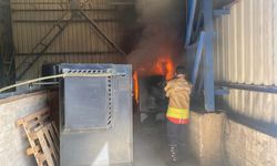 Hatay’da iş yerinde çıkan yangını itfaiye söndürdü