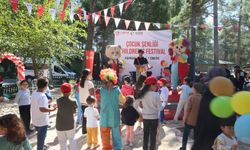 Depremzede Yetim Çocuklar İçin Şenlik Düzenlendi