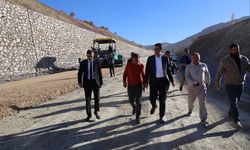 Elbistan Kaymakamı Demirel, Karayolları Çalışmalarını Yerinde İnceledi