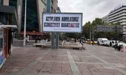 Garanti BBVA, Cumhuriyet’in 102. yılını bir kez daha “Adımların Adımlarımız, Cumhuriyet Kanatlarımız” diyerek kutluyor.