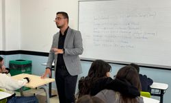 Karaoğlan Koleji’nde “Güzel Ahlak” Üzerine Anlamlı Sohbet