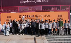 Kitap Fuarı’nda 6. Gün; Kitap Aşkı İlk Günkü Gibi!