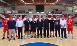 Onikişubat Belediyespor Voleybol Takımı Kendi Sahasında İlk Maçına Çıkıyor