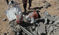 Soykırımcı İsrail'in ateşkesi ihlal ederek Gazze'ye düzenlediği saldırılarda ölenlerin sayısı 91’e yükseldi