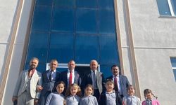 TOKİ Şehit Jandarma Er Levent Kuşoğlu İlkokulu’ndan Anlamlı Kitap Bağışı