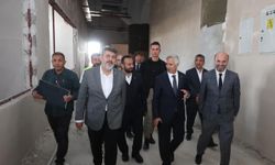 Vali Ünlüer ve Milletvekili Debgici'den Abdulhamithan Camii Gençlik Merkezi’ne Ziyaret