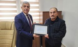 Afşin MEM’den Arif Özdemir’e Teşekkür ve Şeref Belgesi