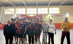 Gençler Erkek Voleybol Şampiyonu Afşin Fen Lisesi Oldu