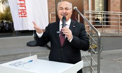 Adana'da 190 lise öğrencisi kampa katılacakları Osmaniye'ye uğurlandı