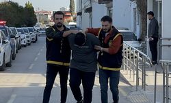 Adana'da komşular arasında çıkan bıçaklı kavgada baba öldü, 2 oğlu yaralandı