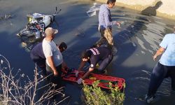 Adana'da sulama kanalına yuvarlanan motosikletteki 2 kişi yaralandı