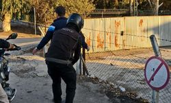 Adana'da uyuşturucu kullanan 20 kişi gözaltına alındı