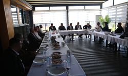 AK Partili Durmuş Fatih İleri, Hatay'da STK temsilcileriyle buluştu