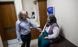 Ameliyattan korkup muayeneyi erteleyen kadının memesinden 8,5 kilogramlık kitle çıkarıldı