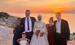 Antalyalı çift evlendikten 12 yıl sonra düğün yaptı