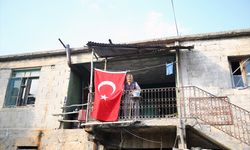 Cennet nine, Atatürk'ü çocukluğunda ezberlediği şiirle anıyor