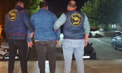 Mersin'de ehliyet sınavına kopya düzeneğiyle giren şüpheli yakalandı