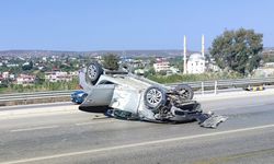 Mersin'de otomobil ile motosikletin çarpıştığı kazada 2 kişi yaralandı