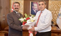 Silifke Kaymakamı Abdullah Aslaner, lise öğretmenini ağırladı