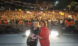 4. Uluslararası Tarsus Festivalinde Fatma Turgut rüzgarı