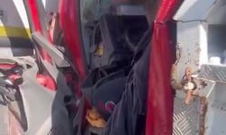 Kamyonet tıra arkadan çarptı: 3 yaralı