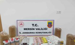 Mersin’de kaçak tütün ve 65 adet sigara sarma makinesi ele geçirildi