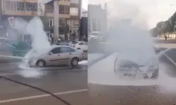 Seyir Halindeki Araç Alev Aldı
