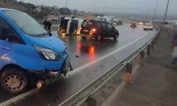 Zincirleme Trafik Kazasında 9 Araç Hasar Gördü