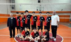 Afşin Fen Lisesi Erkek Voleybol Takımı İl Birinciliğinde Yarı Finale Yükseldi