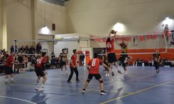 Afşin Voleybol Halk Turnuvası Finalistleri Belli Oldu