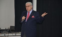 Afşin’de Teknoloji, Yapay Zekâ ve Maneviyat Konulu Söyleşi Düzenlendi