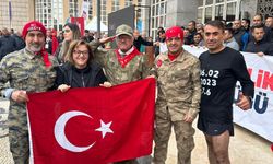 Afşinli Maratoncular, Kurtuluş Koşusunda Asker Kıyafetiyle Büyük İlgi Topladı
