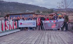 Adana'da 'Genç İletişimciler Yeşil Vatan Hatıra Ormanı' oluşturuldu